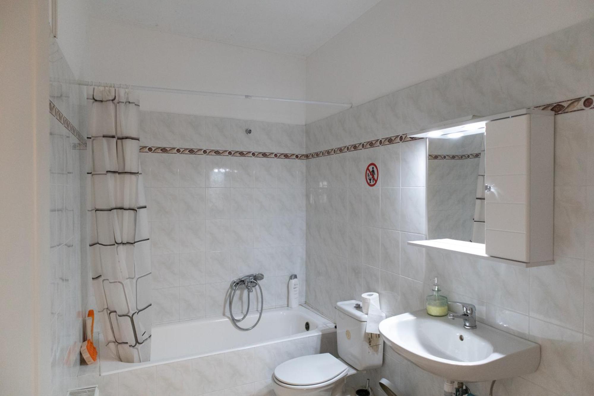 Airport City Center 2 Spáta Екстериор снимка